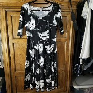 LulaRoe Nicole Dress